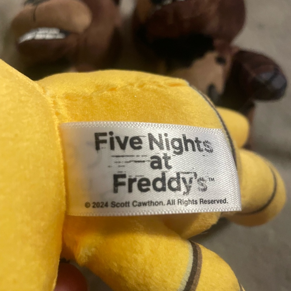 Plush Toy Trio in Brown and Yellow - Picture 2 of 3